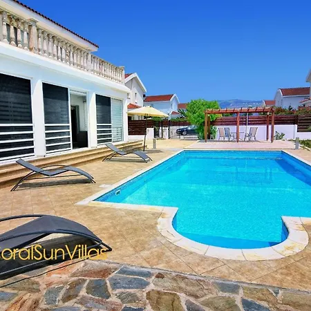 200m To The Coral Bay Strip, Large Pool * Πέγεια