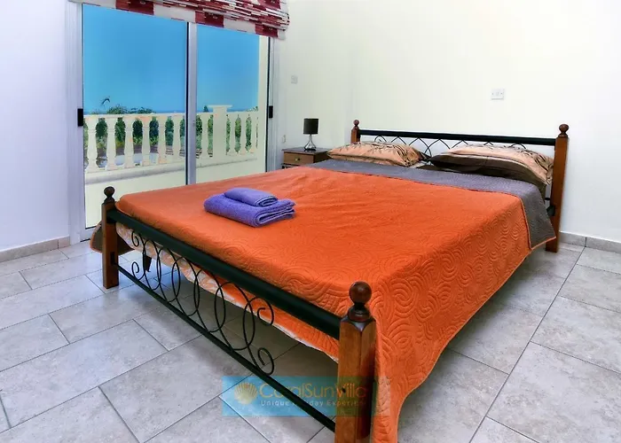 200m To The Coral Bay Strip, Large Pool *