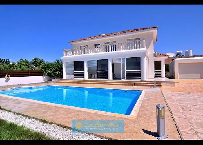 200m To The Coral Bay Strip, Large Pool Πέγεια