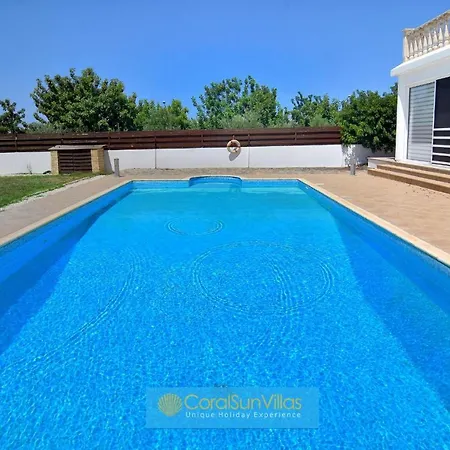 200m To The Coral Bay Strip, Large Pool Villa *