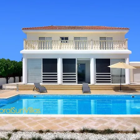 200m To The Coral Bay Strip, Large Pool *